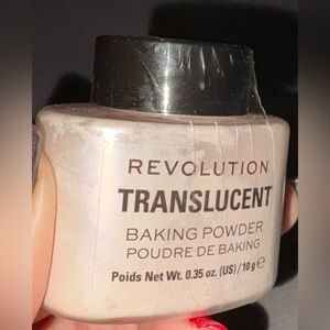 Revolution Translucent Baking Powder